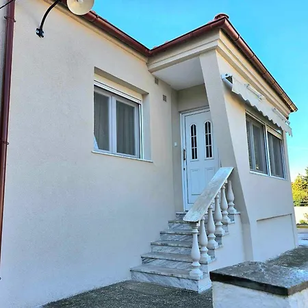 Villa Christina *