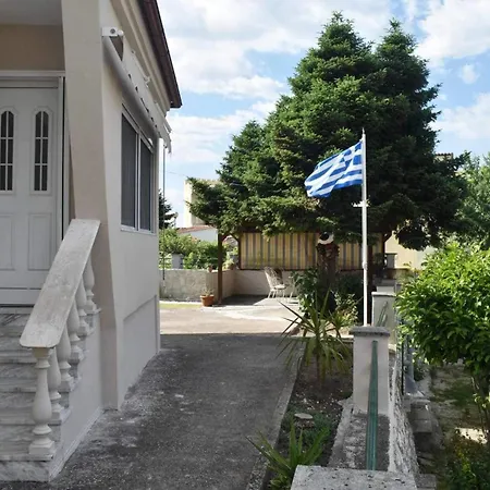 Christina Villa Eleftheroupoli